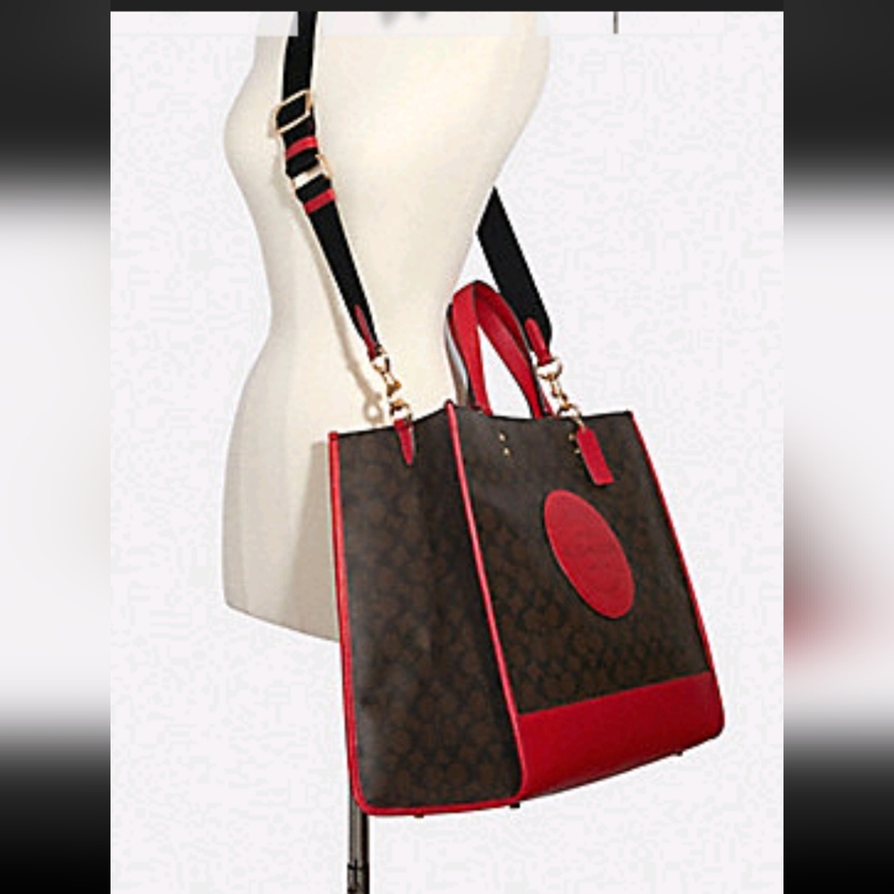 Coach Dempsey Tote 40 In Signature Canvas